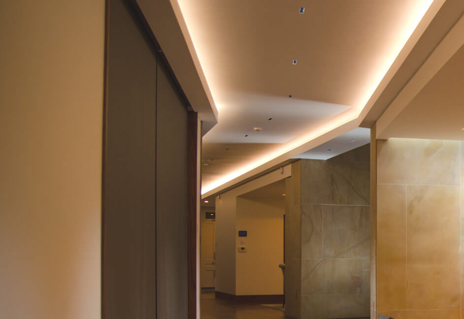 Walkway hallway lighting in ceiling cove coffer lighting from KKDC colour tuneable dali dimmable